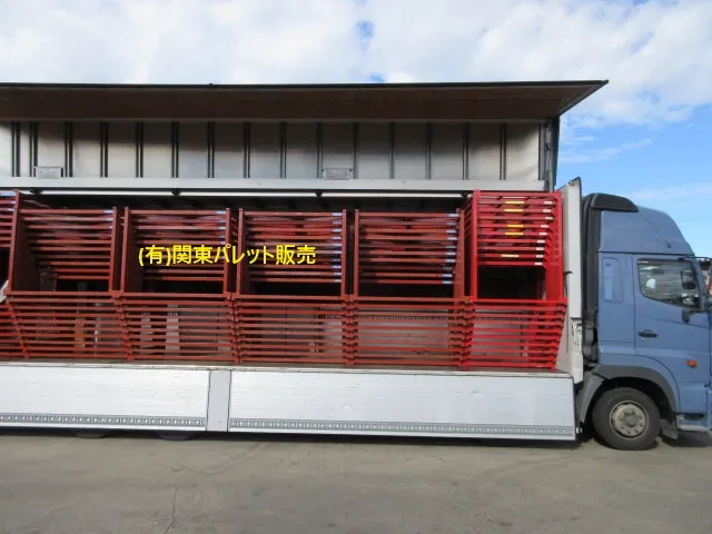 中古ネステナー11型と14型中古ネスラックを同時発送しました(有)関東パレット販売