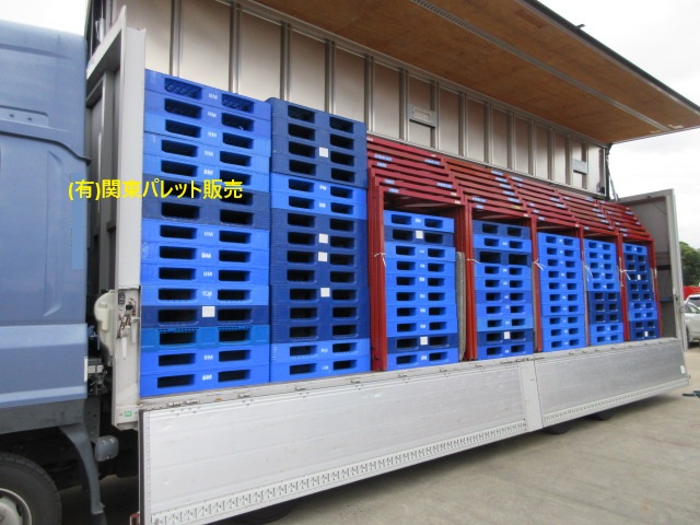 中古パレットと中古パレットラック（中古ネステナー）を同時配送します(有)関東パレット販売
